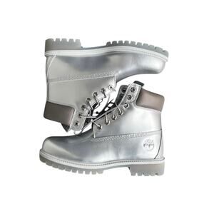 Veneda Carter Timberland 6" Boot